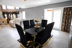 7102 N 31st Dr, Phoenix, AZ 85051 - Photo 3