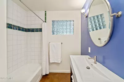 3215 E Missouri Avenue, Phoenix, AZ 85018 - Photo 15