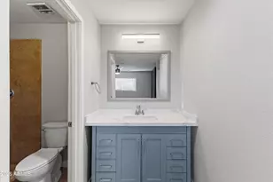 5525 E Thomas Rd, Phoenix, AZ 85018 - Photo 29