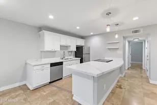 5525 E Thomas Rd, Phoenix, AZ 85018 - Photo 9