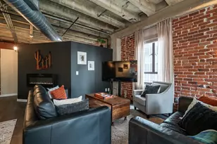 114 W Adams St, Phoenix, AZ 85003 - Photo 1