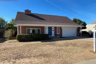 1461 E 3rd St, Mesa, AZ 85203 - Photo 1