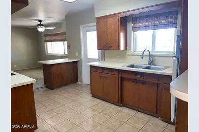 1461 E 3rd Street, Mesa, AZ 85203 - Photo 3