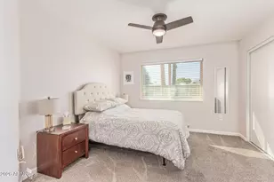 10902 W Topaz Dr, Sun City, AZ 85351 - Photo 17