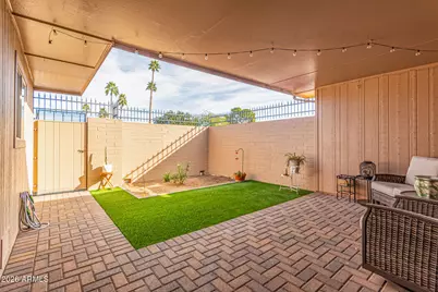 10902 W Topaz Drive, Sun City, AZ 85351 - Photo 23