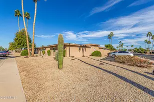 10902 W Topaz Dr, Sun City, AZ 85351 - Photo 31