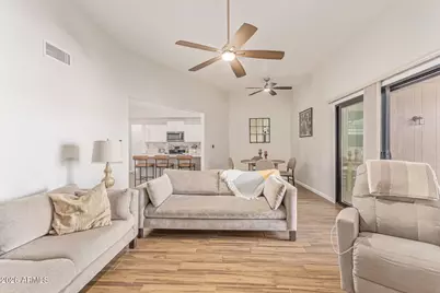 10902 W Topaz Drive, Sun City, AZ 85351 - Photo 3