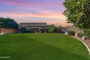 15427 W Mescal St, Surprise, AZ 85379 - Photo 7