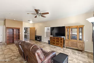 10793 N 70th Ave, Peoria, AZ 85345 - Photo 11