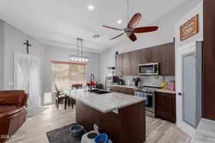 3655 E Redwood Ln, Phoenix, AZ 85048 - Photo 7