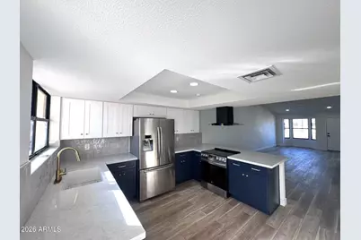 2111 W Missouri Avenue #10, Phoenix, AZ 85015 - Photo 5