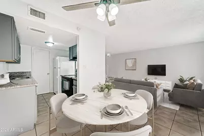 5202 N 42nd Drive, Phoenix, AZ 85019 - Photo 3