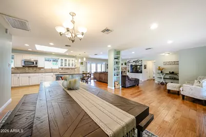 7113 N 8th Avenue, Phoenix, AZ 85021 - Photo 13