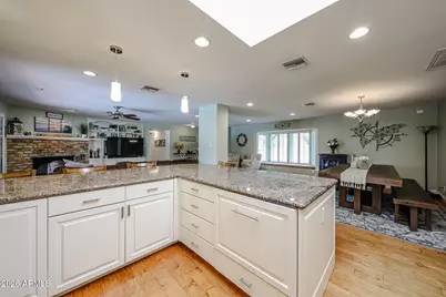 7113 N 8th Avenue, Phoenix, AZ 85021 - Photo 19