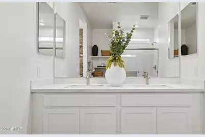 24236 W Southgate Avenue, Buckeye, AZ 85326 - Photo 9