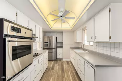 14443 N Boswell Boulevard, Sun City, AZ 85351 - Photo 1