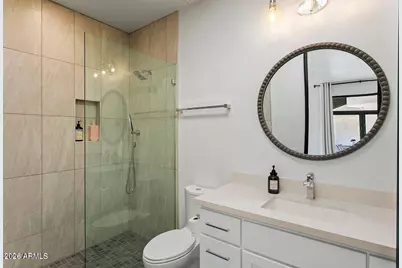 6718 E San Juan Avenue, Paradise Valley, AZ 85253 - Photo 33