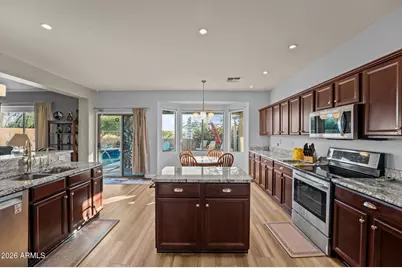 17431 W Meadow Lane, Surprise, AZ 85388 - Photo 9