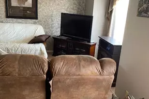 1286 S Grand Dr, Apache Junction, AZ 85120 - Photo 7