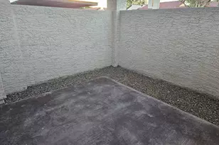 2129 E Kirkland Ln, Tempe, AZ 85281 - Photo 25