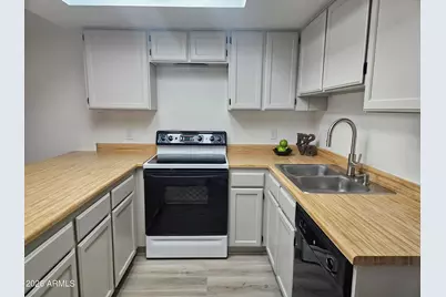 2129 E Kirkland Lane #1, Tempe, AZ 85281 - Photo 9