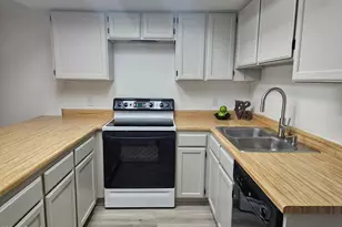 2129 E Kirkland Ln, Tempe, AZ 85281 - Photo 9