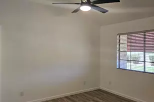 2129 E Kirkland Ln, Tempe, AZ 85281 - Photo 21