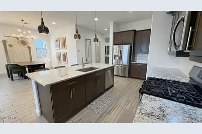 19615 W Cheery Lynn Road, Buckeye, AZ 85396 - Photo 9