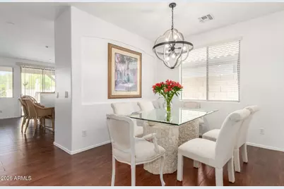 12122 W Dove Wing Way, Peoria, AZ 85383 - Photo 9