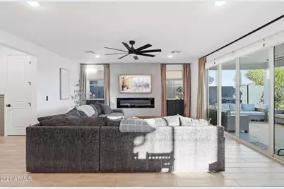 22619 E Indiana Avenue, Queen Creek, AZ 85142 - Photo 19