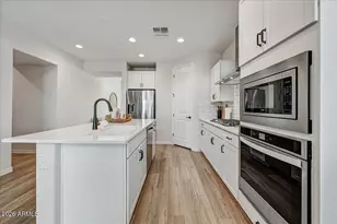 19892 W Badgett Ln, Litchfield Park, AZ 85340 - Photo 9