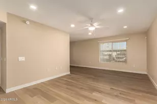 13611 N 98th Ave, Sun City, AZ 85351 - Photo 11