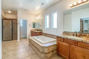 13226 N Founders Park Blvd, Surprise, AZ 85379 - Photo 31