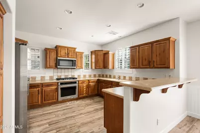 13226 N Founders Park Boulevard, Surprise, AZ 85379 - Photo 7