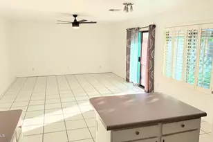 18170 N 89th Ln, Peoria, AZ 85382 - Photo 7