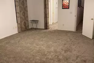 18170 N 89th Ln, Peoria, AZ 85382 - Photo 15