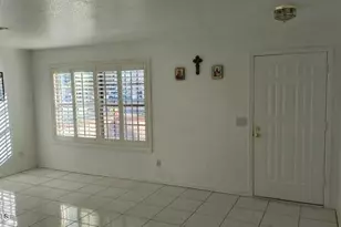 18170 N 89th Ln, Peoria, AZ 85382 - Photo 9