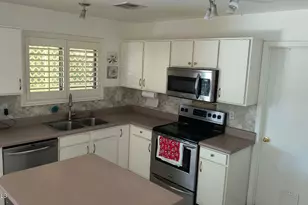 18170 N 89th Ln, Peoria, AZ 85382 - Photo 3