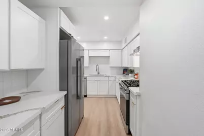 2047 E Virginia Avenue, Phoenix, AZ 85006 - Photo 11