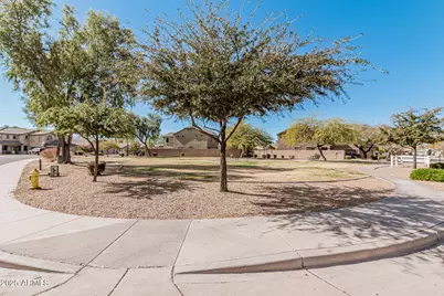337 E Clairidge Drive, San Tan Valley, AZ 85143 - Photo 47