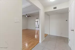 6512 N 12th Wy, Phoenix, AZ 85014 - Photo 11