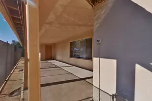 4127 W Mission Ln, Phoenix, AZ 85051 - Photo 15