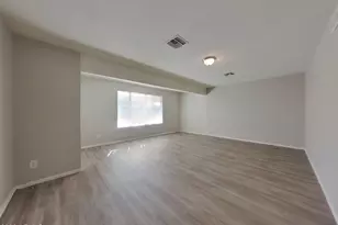 4127 W Mission Ln, Phoenix, AZ 85051 - Photo 13