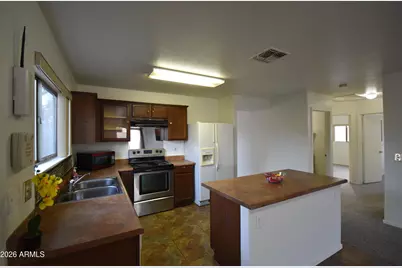 2404 W Roeser Road, Phoenix, AZ 85041 - Photo 11