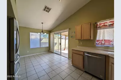 8437 W Charter Oak Road, Peoria, AZ 85381 - Photo 19