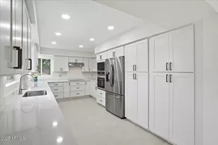 9437 E Calle De Valle Dr, Scottsdale, AZ 85255 - Photo 15