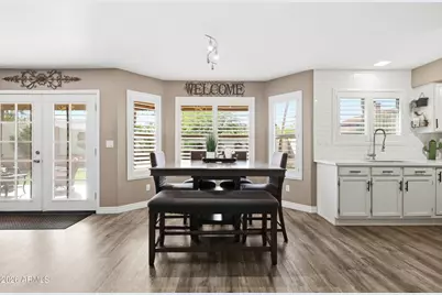 10890 S Dreamy Drive, Goodyear, AZ 85338 - Photo 11