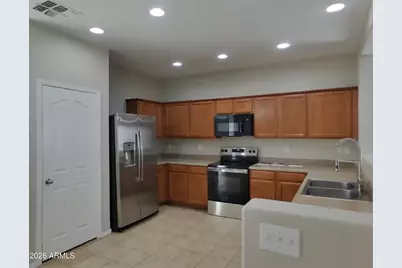 8505 N 64th Lane, Glendale, AZ 85302 - Photo 7