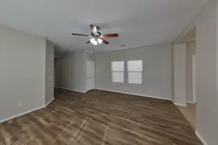 8505 N 64th Ln, Glendale, AZ 85302 - Photo 3