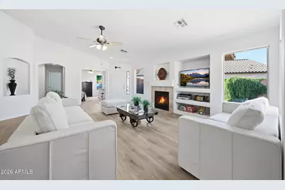 15688 W Saguaro Lane, Surprise, AZ 85374 - Photo 7